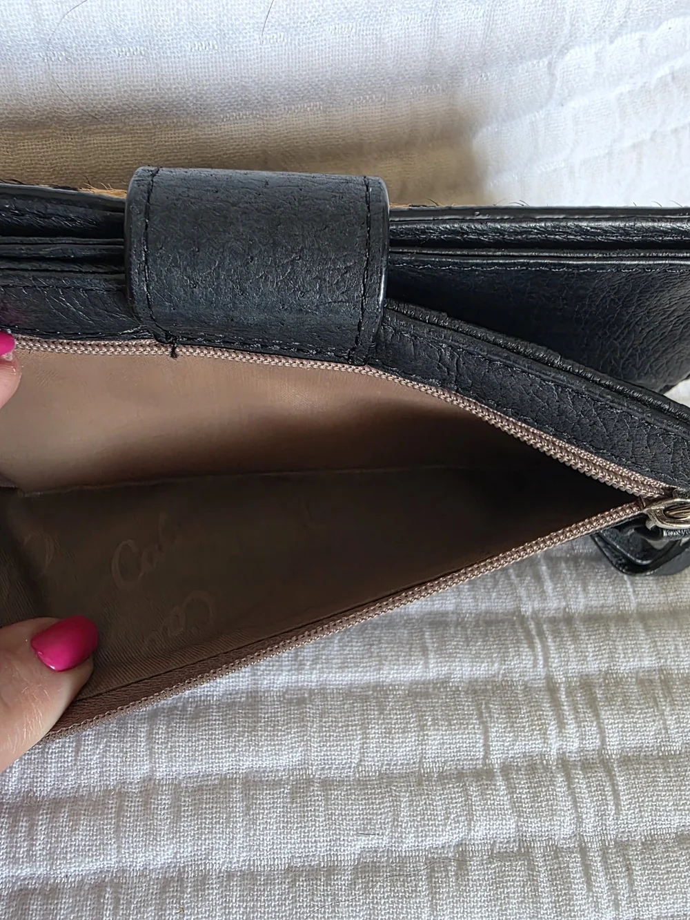 Cabela's 30 30 Win Wallet in Black and Tan